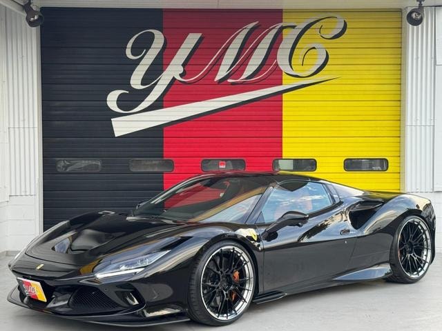 Ferrari F8 SPIDER 2021 — фото автомобиля