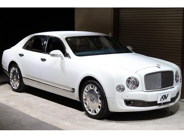 Bentley MULSANNE 2013 — фото автомобиля 1