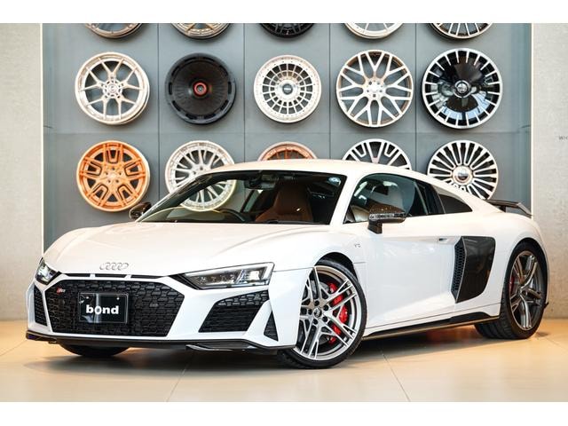 Audi R8 2022 — фото автомобиля