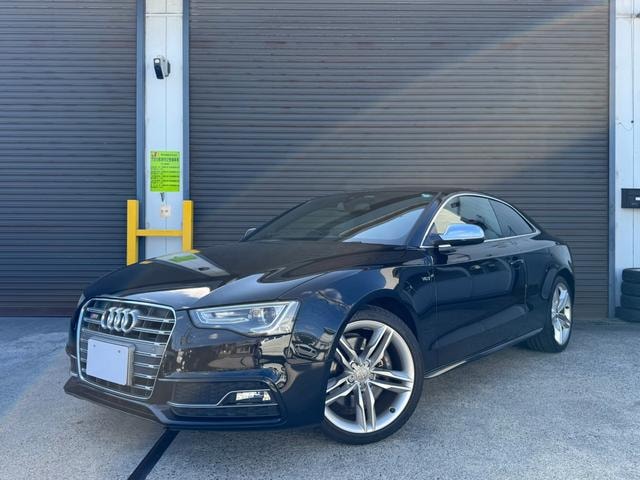 Audi S5 2013 — фото автомобиля