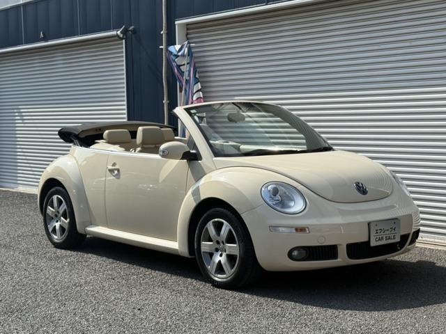 Volkswagen NEW BEETLE CABRIOLET 2008 — фото автомобиля