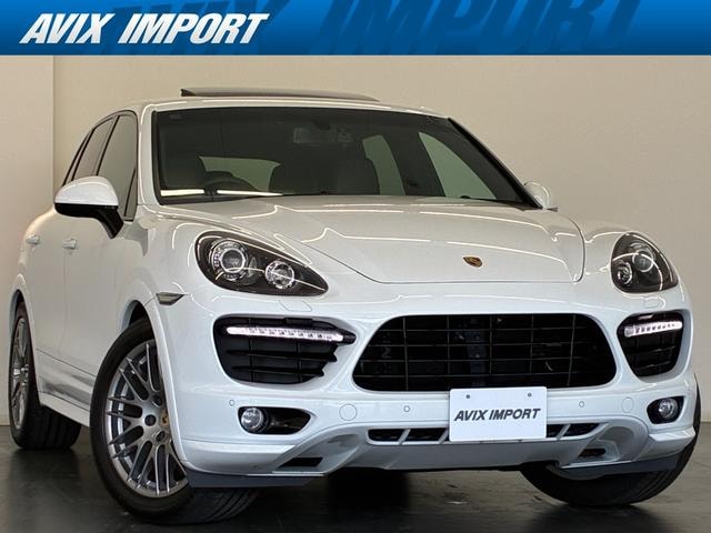 Porsche CAYENNE 2013 — фото автомобиля 1