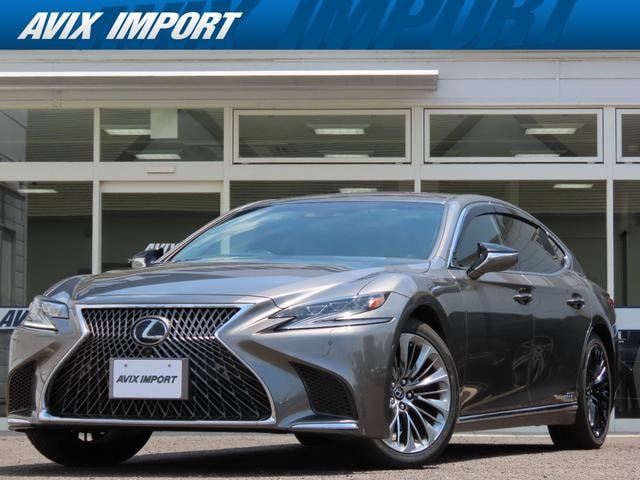 Lexus LS 2017 — фото автомобиля 1