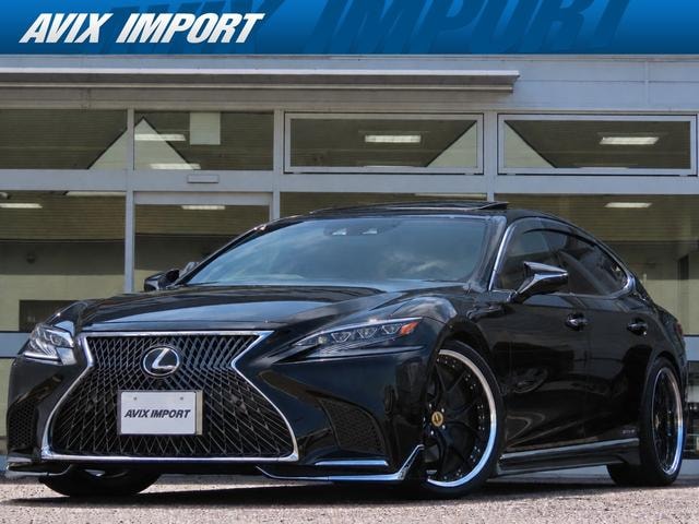 Lexus LS 2017 — фото автомобиля 1