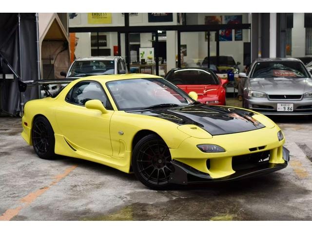 Mazda EFINI RX-7 1996 — фото автомобиля