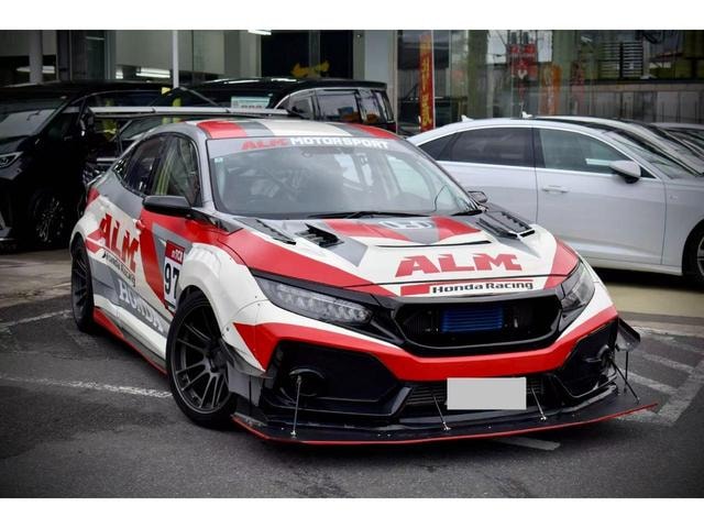 Honda CIVIC 2018 — фото автомобиля 1