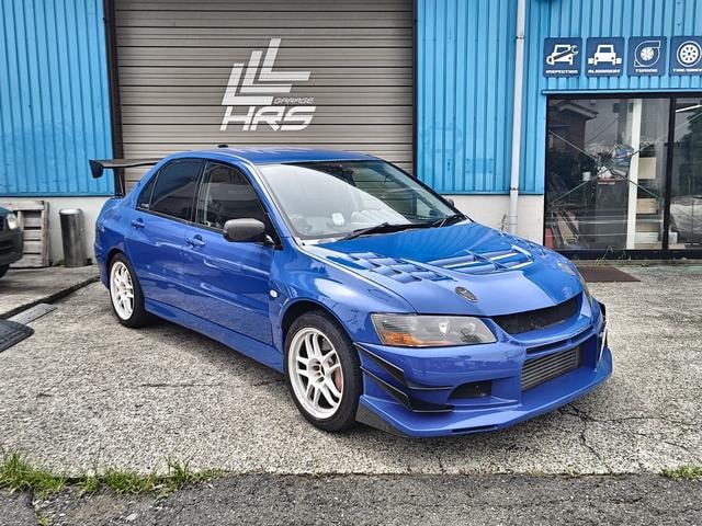 Mitsubishi LANCER 2001 — фото автомобиля 1