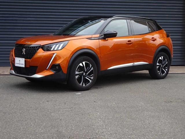Peugeot 2008 2020 — фото автомобиля 1