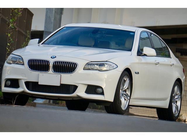 Bmw 5 SERIES 2012 — фото автомобиля 1