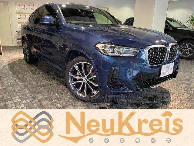 Bmw X4 2022 — фото автомобиля 1