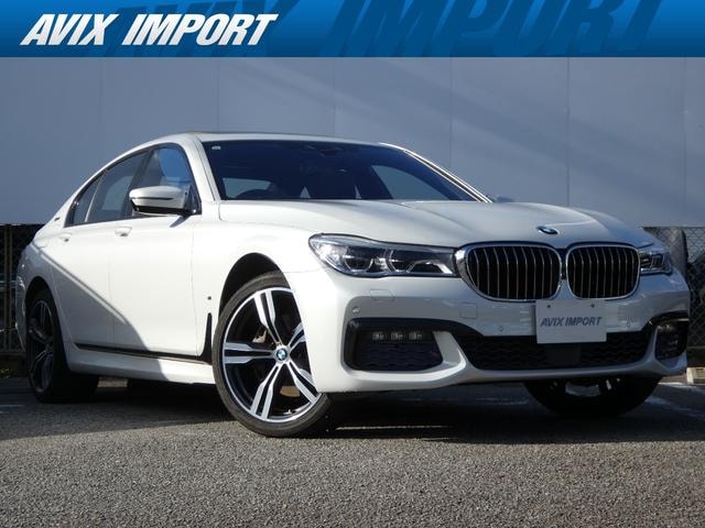 Bmw 7 SERIES 2017 — фото автомобиля 1