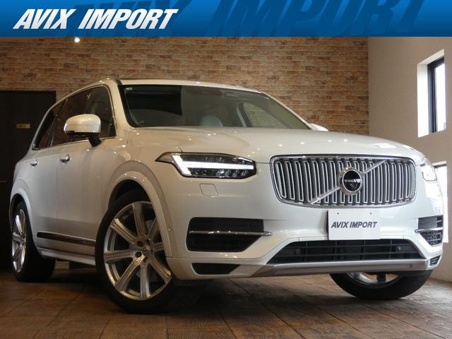 Volvo XC90 2017 — фото автомобиля 1