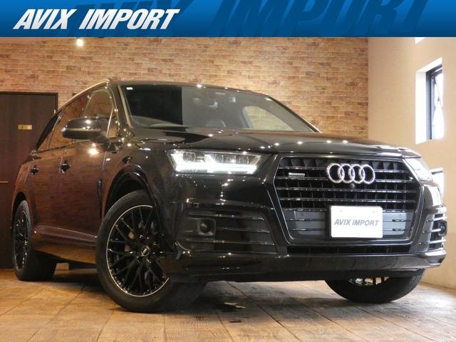 Audi Q7 2019 — фото автомобиля 1