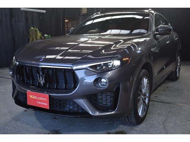 Maserati LEVANTE 2020 — фото автомобиля