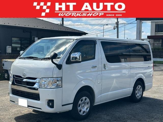 Toyota HIACE VAN 2024 — фото автомобиля 1