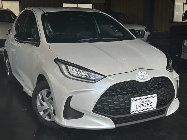 Toyota YARIS 2026 — фото автомобиля 1