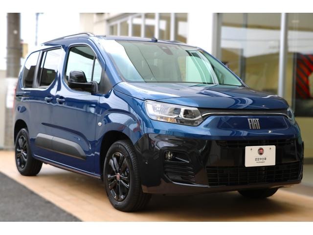 Fiat DOBLO 2023 — фото автомобиля 1