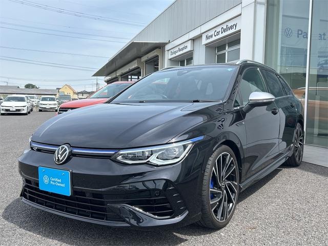 Volkswagen GOLF R VARIANT 2024 — фото автомобиля
