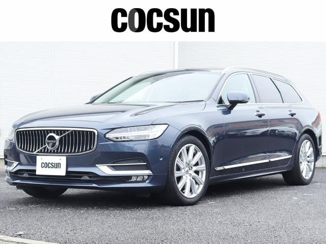 Volvo V90 2020 — фото автомобиля 1