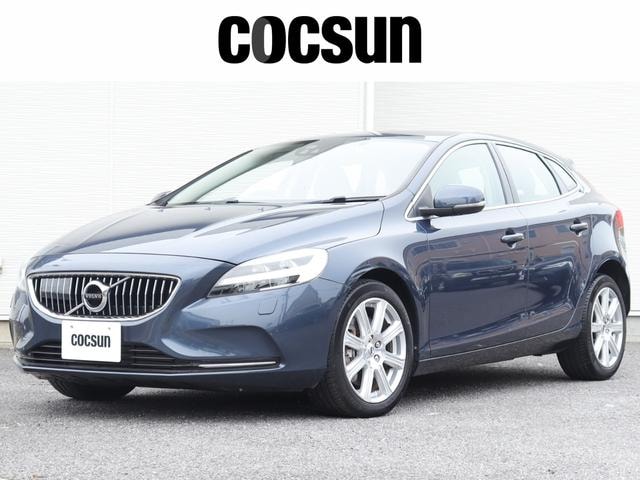 Volvo V40 2016 — фото автомобиля 1