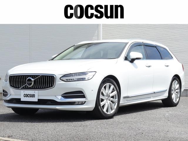 Volvo V90 2019 — фото автомобиля 1