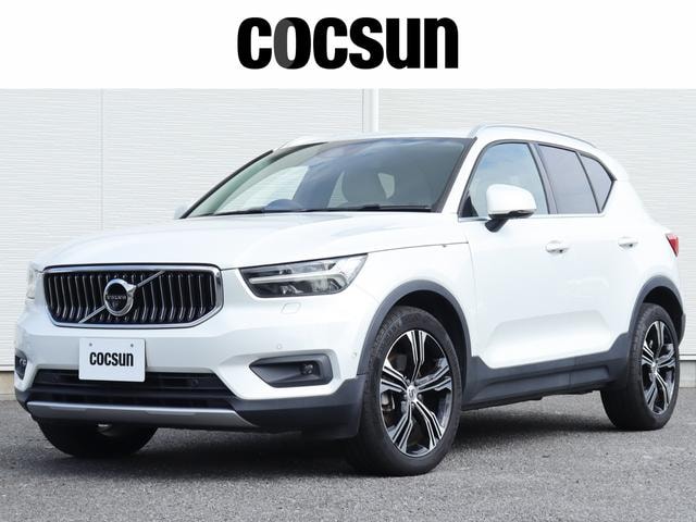 Volvo XC40 2018 — фото автомобиля 1