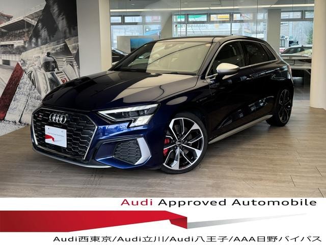 Audi S3 2023 — фото автомобиля