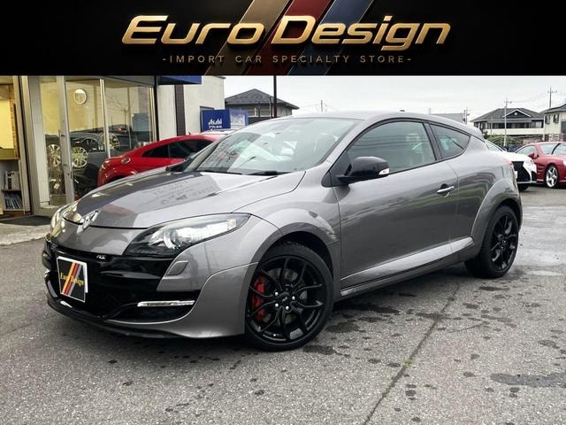 Renault MEGANE 2012 — фото автомобиля