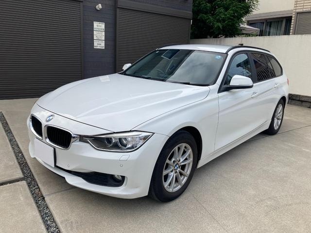 Bmw 3 SERIES 2012 — фото автомобиля 1