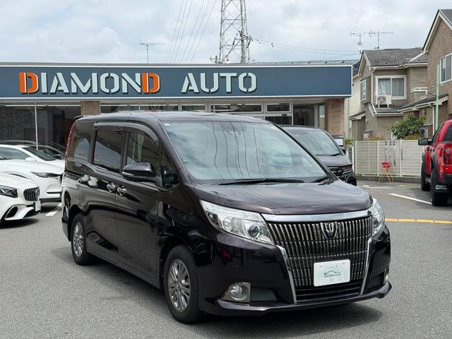 Toyota ESQUIRE 2016 — фото автомобиля 1