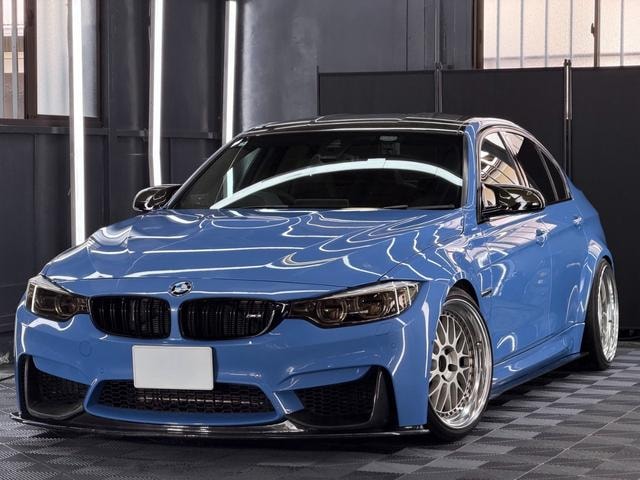 Bmw M3 2017 — фото автомобиля