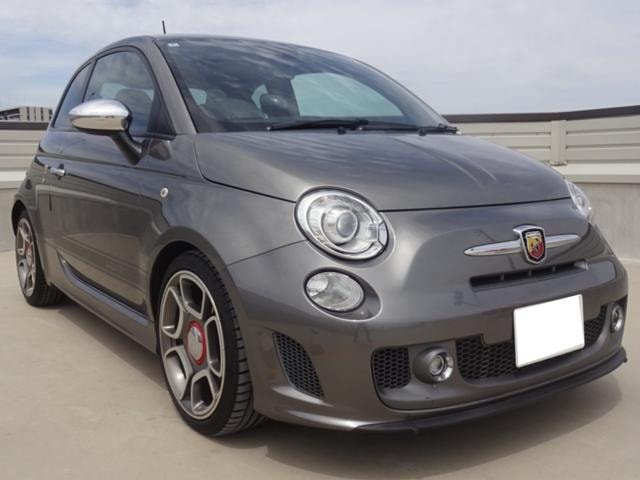 Abarth 595 2013 — фото автомобиля 1