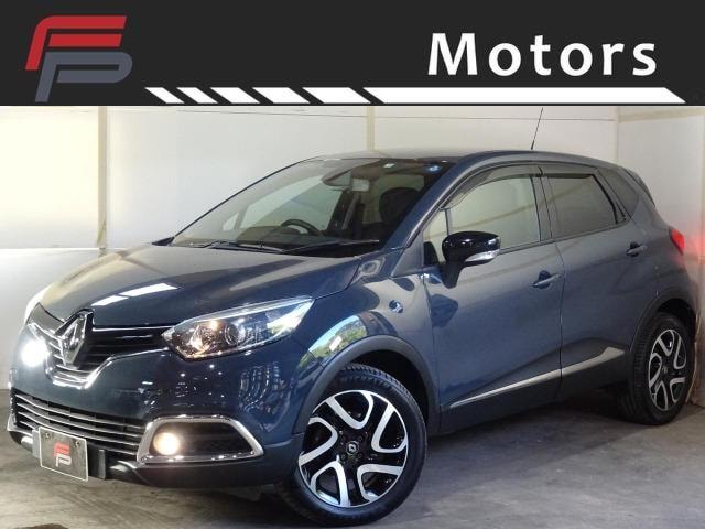 Renault CAPTUR 2017 — фото автомобиля