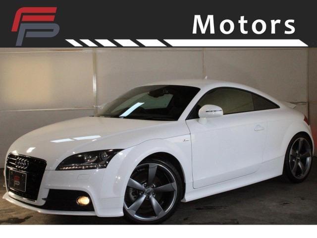 Audi TT COUPE 2013 — фото автомобиля 1