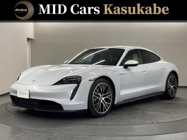 Porsche TAYCAN 2021 — фото автомобиля