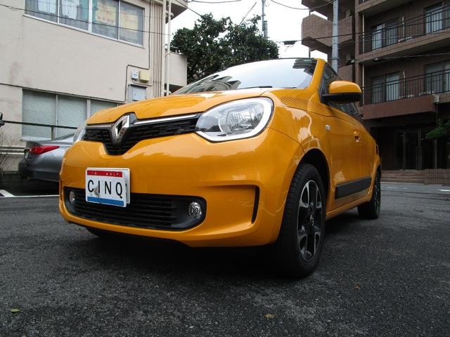 Renault TWINGO 2020 — фото автомобиля 1