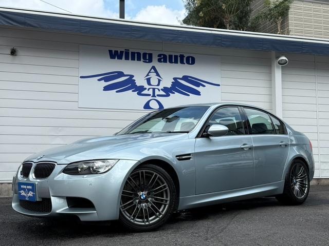Bmw M3 2009 — фото автомобиля