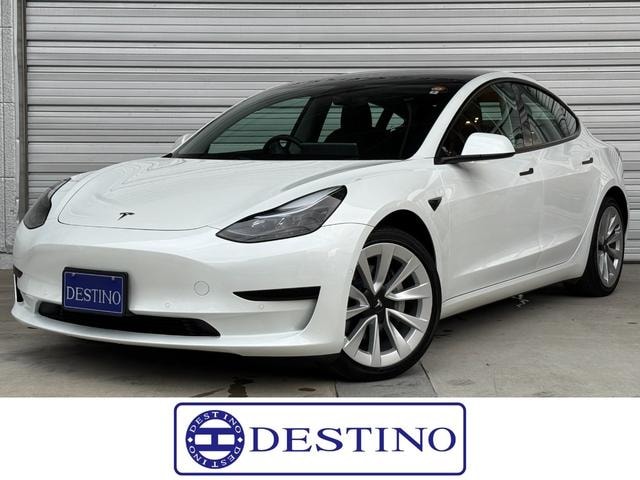 Tesla MODEL 3 2022 — фото автомобиля 1