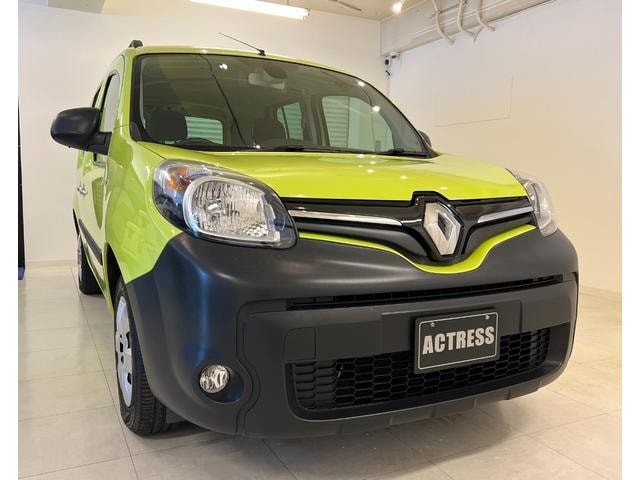 Renault KANGOO 2021 — фото автомобиля 1