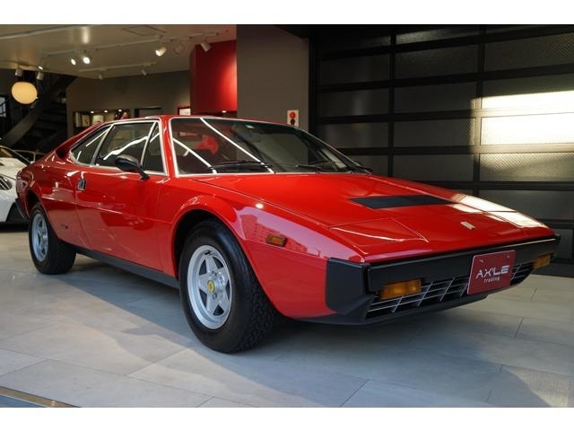 Ferrari 308 1983 — фото автомобиля