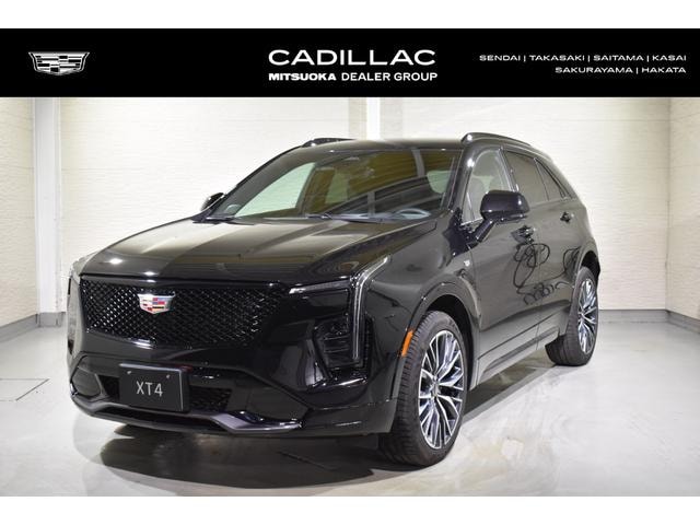 Cadillac XT4 2025 — фото автомобиля