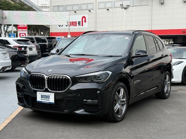 Bmw X1 2022 — фото автомобиля 1