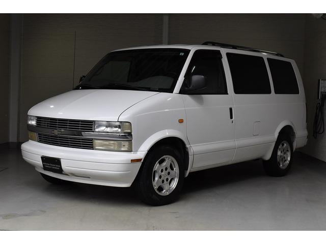 Chevrolet ASTRO 2005 — фото автомобиля 1