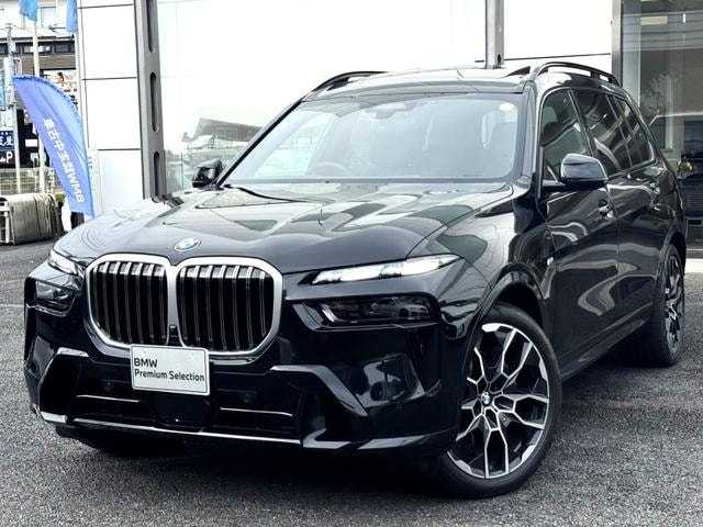 Bmw X7 2025 — фото автомобиля