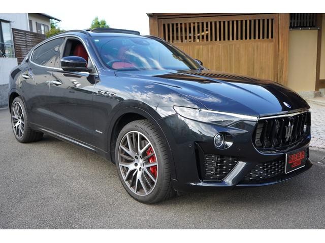 Maserati LEVANTE 2020 — фото автомобиля