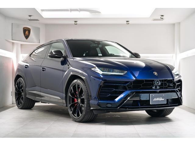 Lamborghini URUS 2020 — фото автомобиля