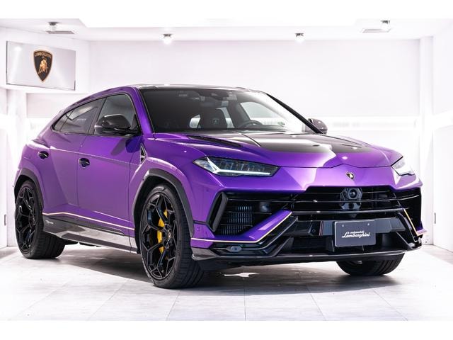 Lamborghini URUS 2025 — фото автомобиля