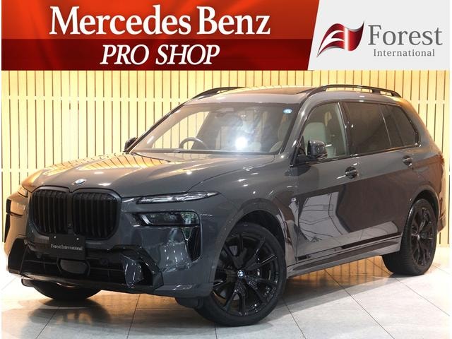 Bmw X7 2024 — фото автомобиля 1