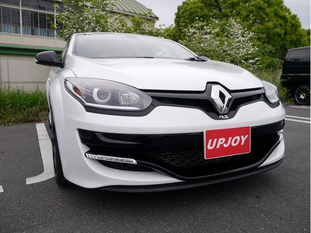 Renault MEGANE 2017 — фото автомобиля 1