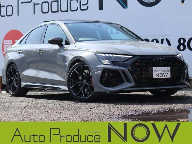 Audi RS3 2022 — фото автомобиля 1